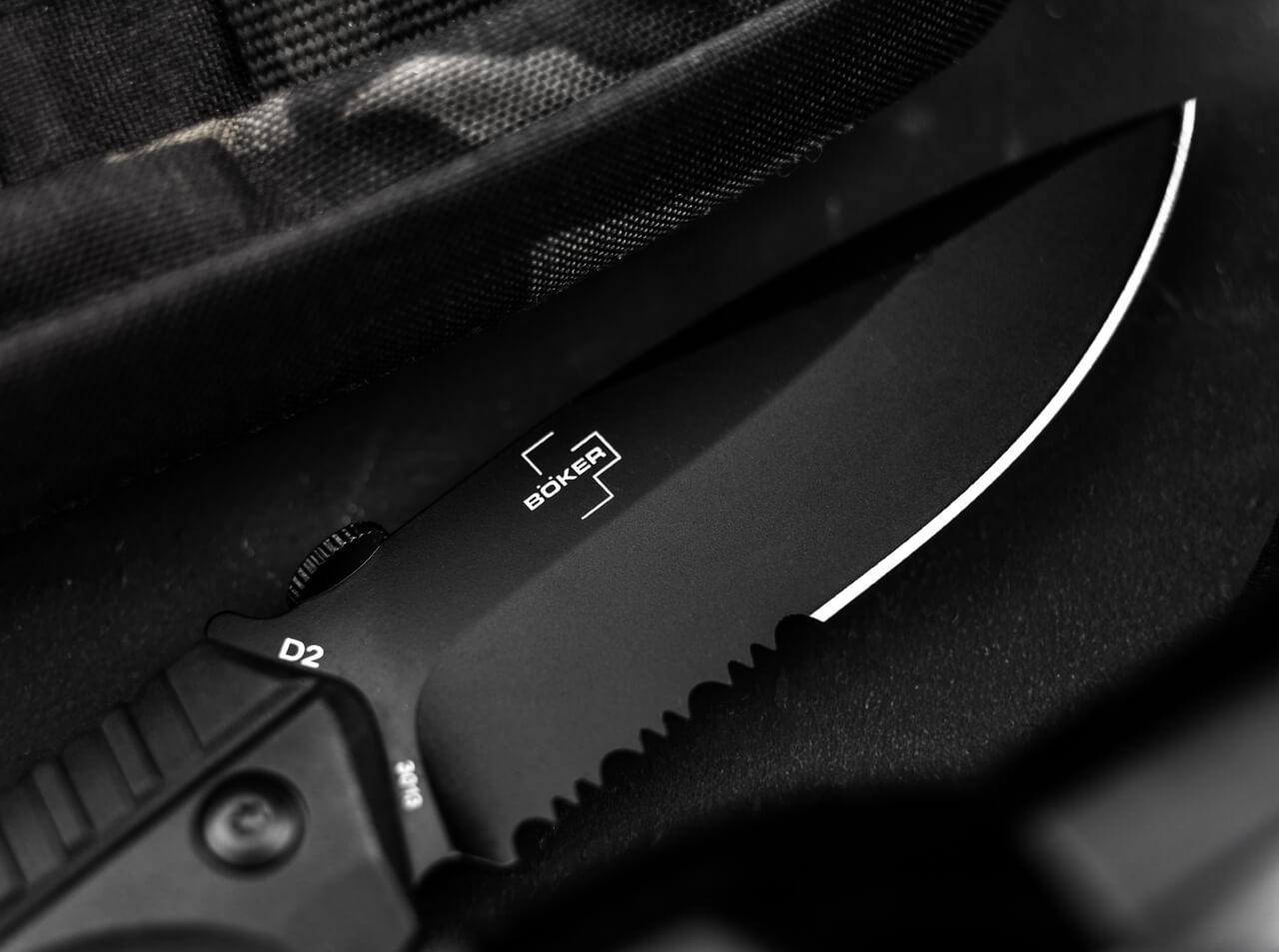 Heckler & Koch SFP Tactical Folder All Black - Image 4